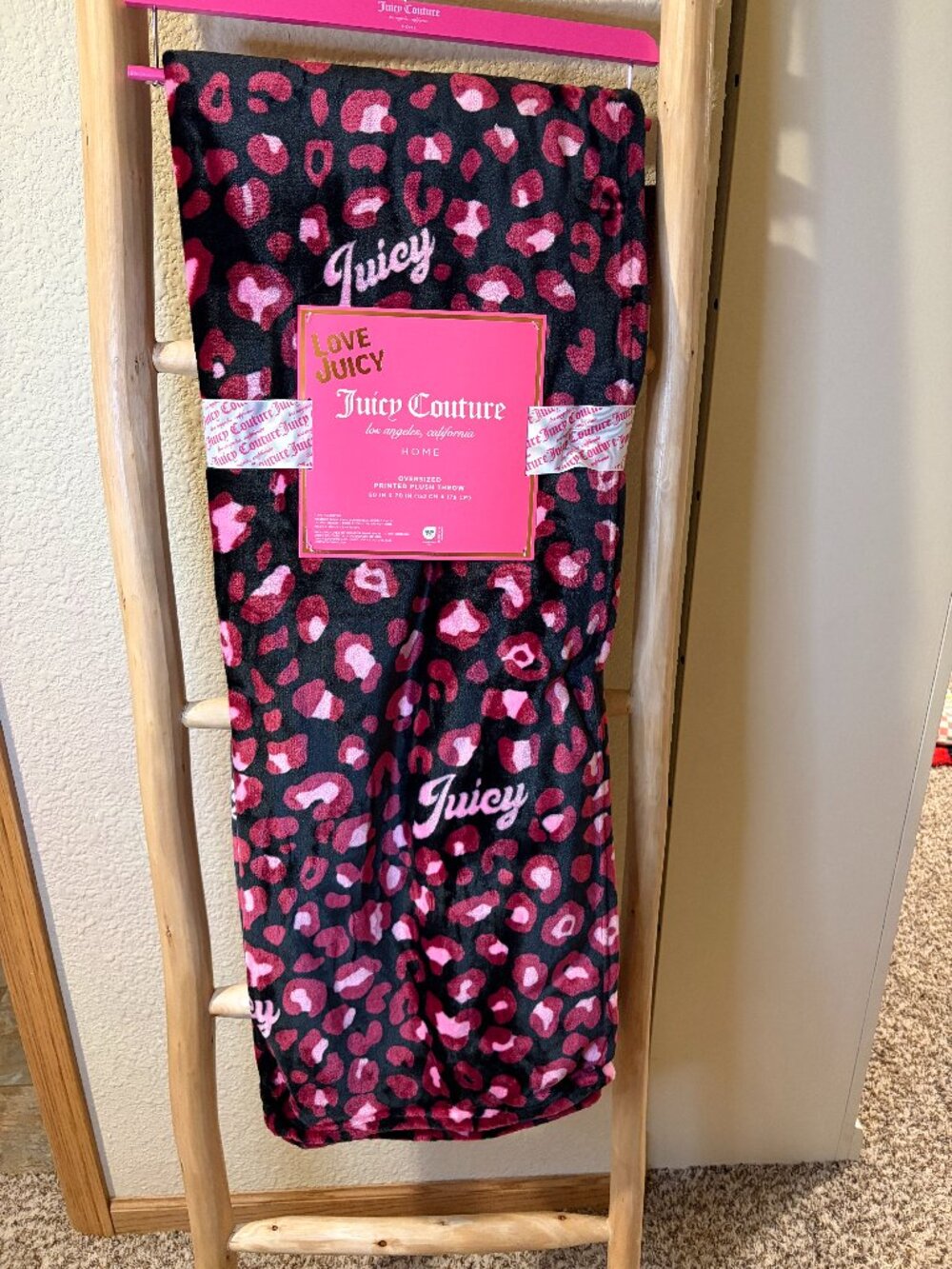 Juicy Couture Love Juicy Black Red Pink Leopard Plush Throw Blanket 60x70 Black